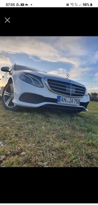 Mercedes-Benz Klasa E cena 140000 przebieg: 140000, rok produkcji 2019 z Wągrowiec małe 154